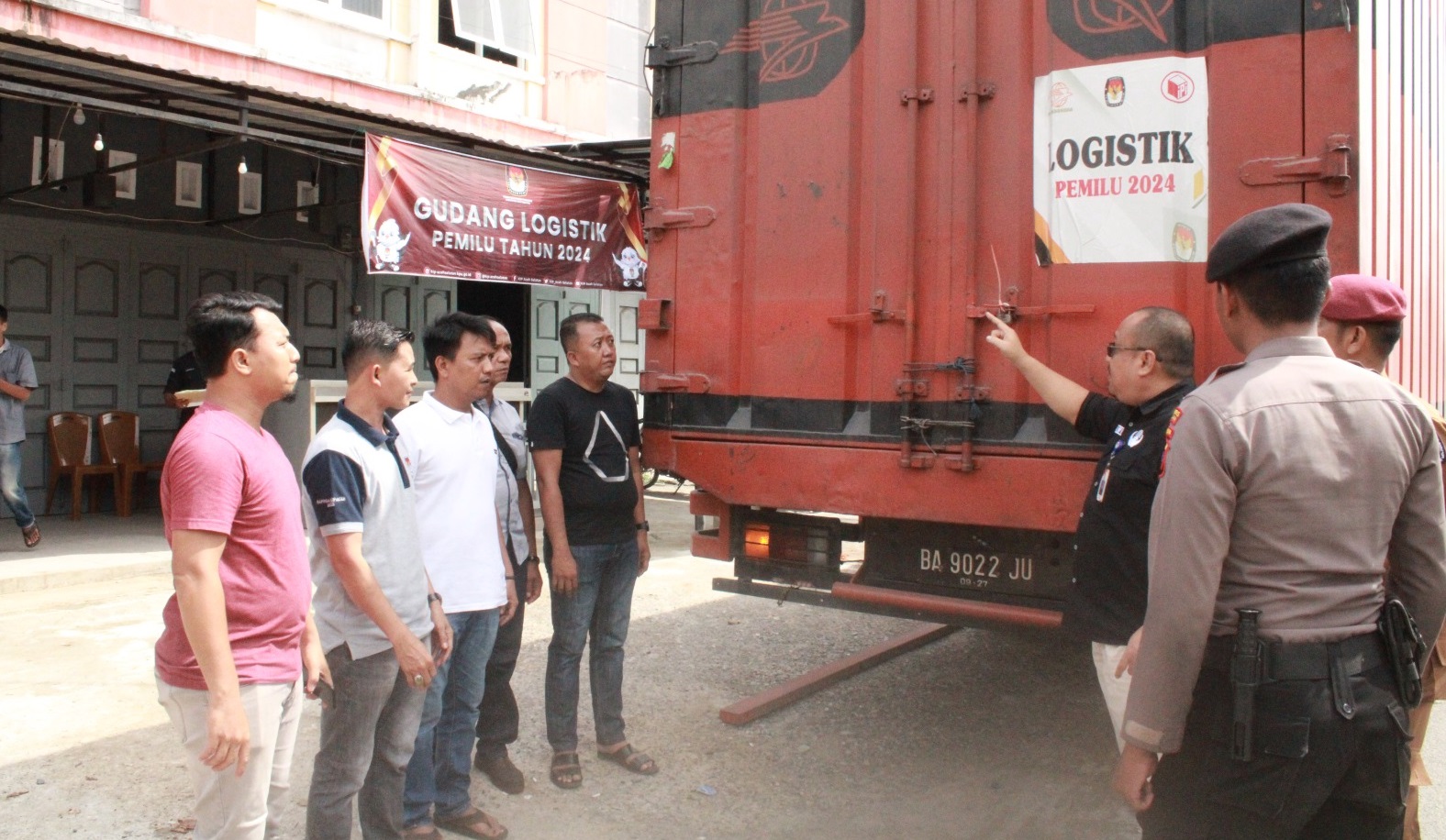 Panwaslih Aceh Selatan Saksikan 2.788 Bilik Suara Diterima KIP Aceh Selatan