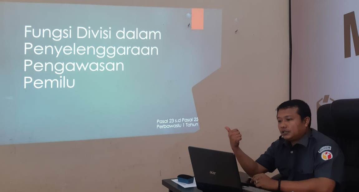 Refleksi Fungsi Divisi Terhadap Dukungan Staf Bedasarkan Perbawaslu 1 Tahun 2020