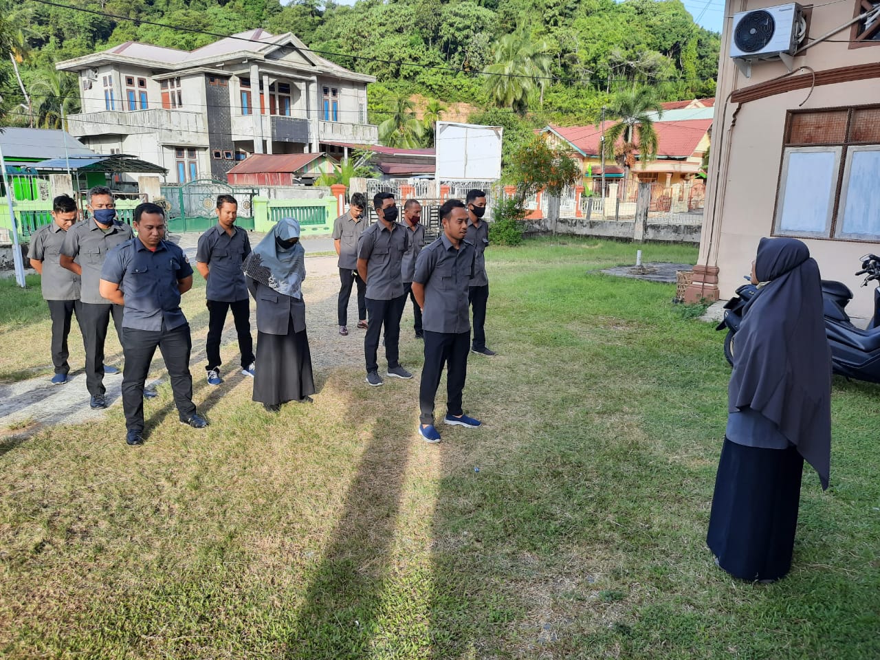 Jaga Kedisiplinan, Panwaslih Aceh Selatan Rutin Laksanakan Apel