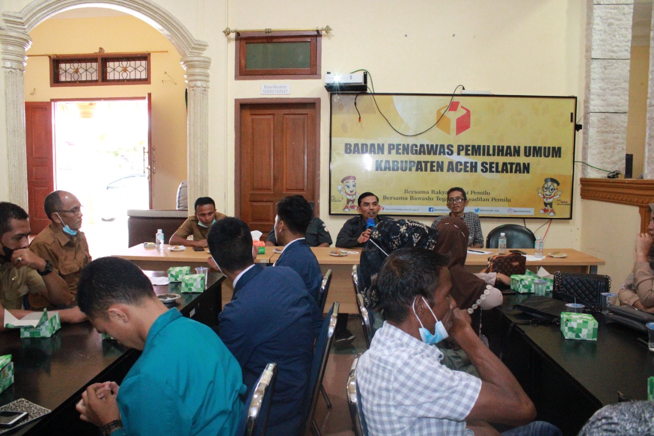 Panwaslih Aceh Selatan Gelar Workshop Pembentukan Gampong Demkorasi