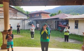 Semangat Masyarakat Senam Sehat Bersama Panwaslih Aceh Selatan