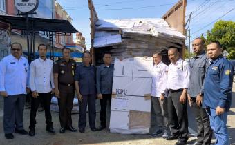 2 Jenis Logistik Tiba di Aceh Selatan, Panwaslih Aceh Selatan Lakukan Pengawasan Melekat